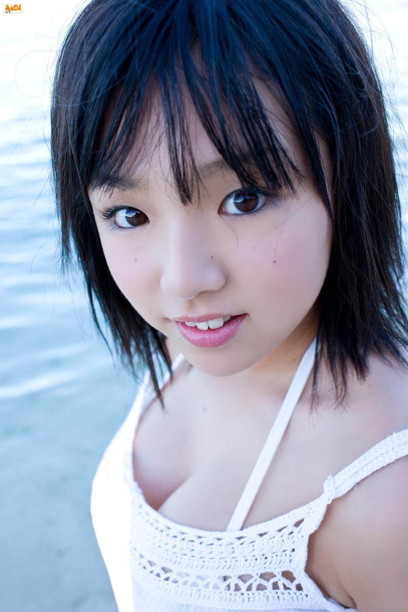 innocence, headshot, black hair, women, emotion, portrait, girls, front view, smiling, bangs, 720P, looking at camera, happiness, hair, females, hairstyle