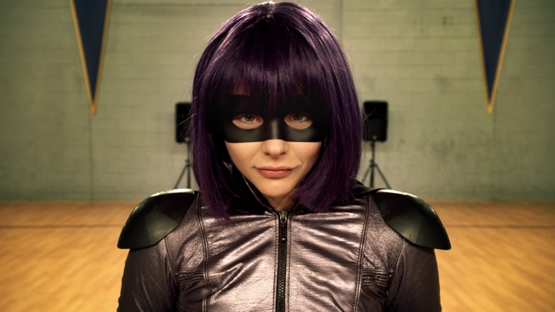 standing, bangs, young women, real people, Chloë Grace Moretz, looking at camera, hairstyle, front view, one person, flooring, headshot, lifestyles, 1080P
