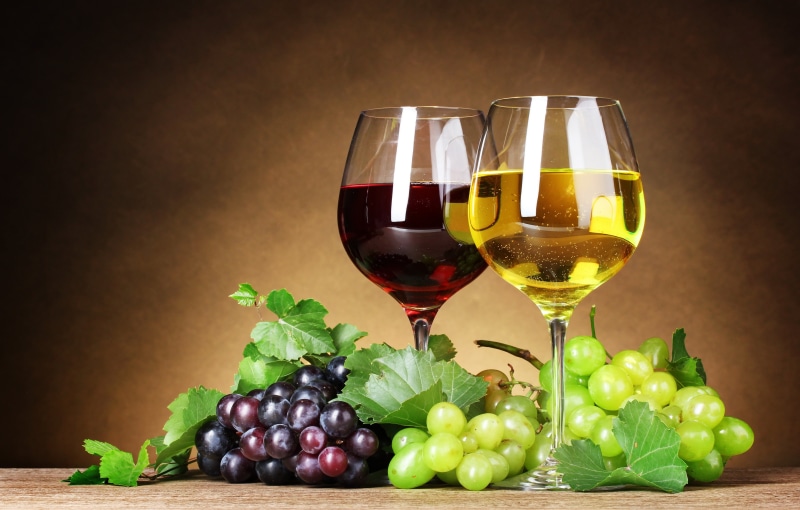glass - material, healthy eating, 4K, refreshment, drinking glass, food, alcohol, still life, wineglass, drink, freshness, glass, food and drink, red wine