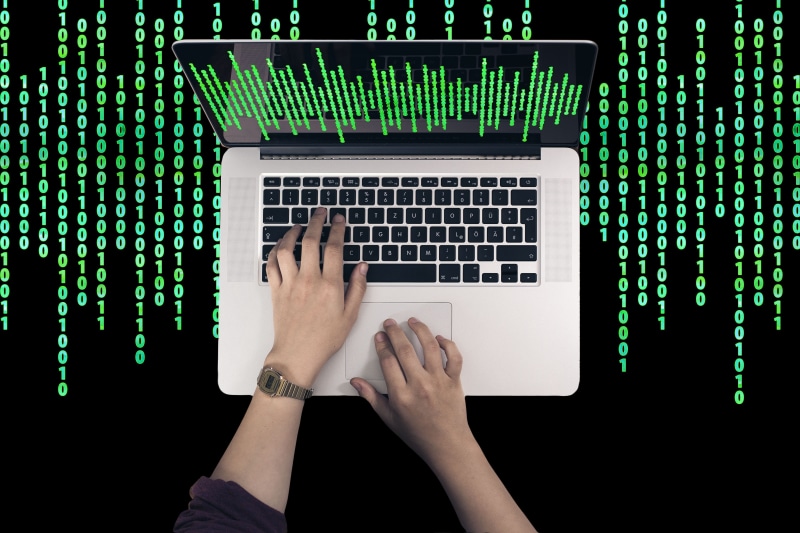 digital, finger, fashionable, doll, transfer, human, Enter, computer, hairstyle, technology, Hands, computer monitor, operating system, web, one person