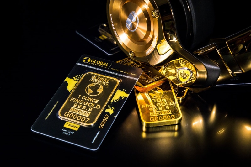 indoors, yellow, gold, 1080P, money, currency, cash, machinery, business, no people, golden, night, computer chip, income, finance, large group of objects