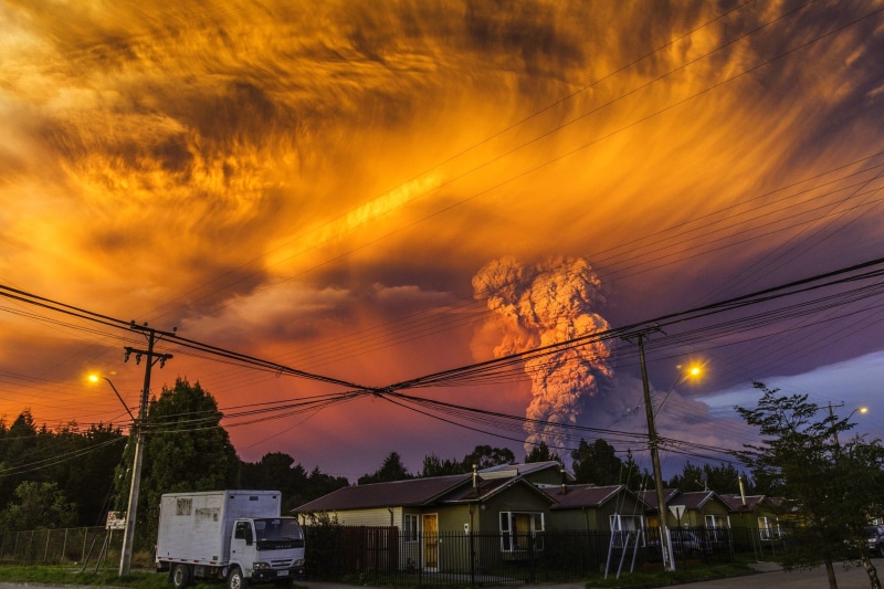 Calbuco Volcano, volcano, 1080P, Puerto Montt, town, eruptions, lava, nature, smoke, landscape, Chile, sunset