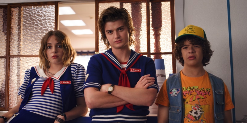 Robin Buckley Dustin Henderson Maya Hawke Steve Harrington 5k Stranger Things Tv Show