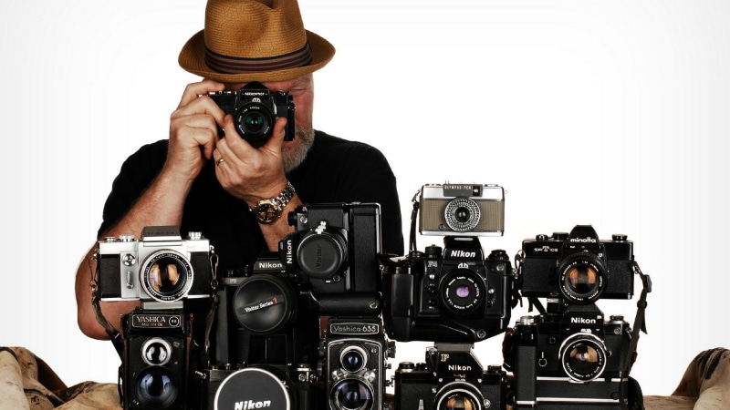 dslr, men, white background, movie camera, lens - optical instrument, cameras, camera operator, adult, film industry, Nikon, holding, 1080P, lens - eye