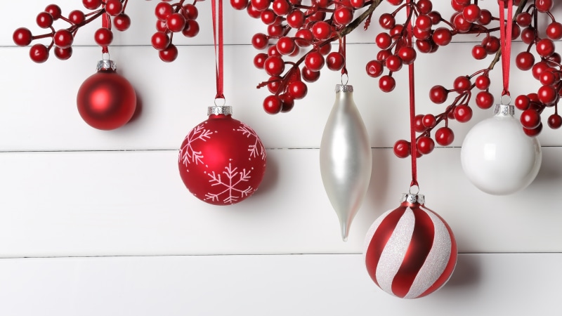 christmas ornament, xmas, 8K, christmas, christmas decoration, christmas ball, holiday, decor, 8k uhd, seasonal, red and white
