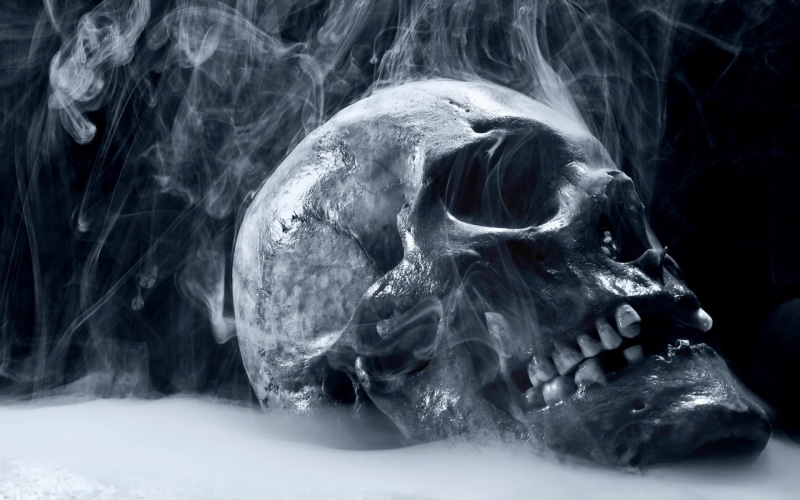 spooky, evil, art, scary, occult, eyes, steam, bone, dark, cold, digital, frozen, teeth, creepy, horror, reaper, 1080P, skull, death, macabre, mist