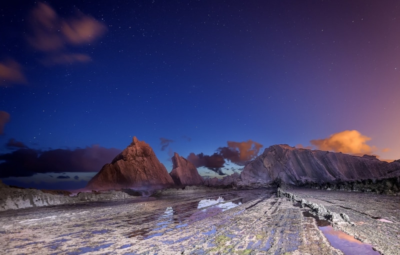 idyllic, rock, sky, night, nature, 1080P, water, winter, star - space, clouds, beauty in nature, astronomy, milky way, tranquility, mountains, no people