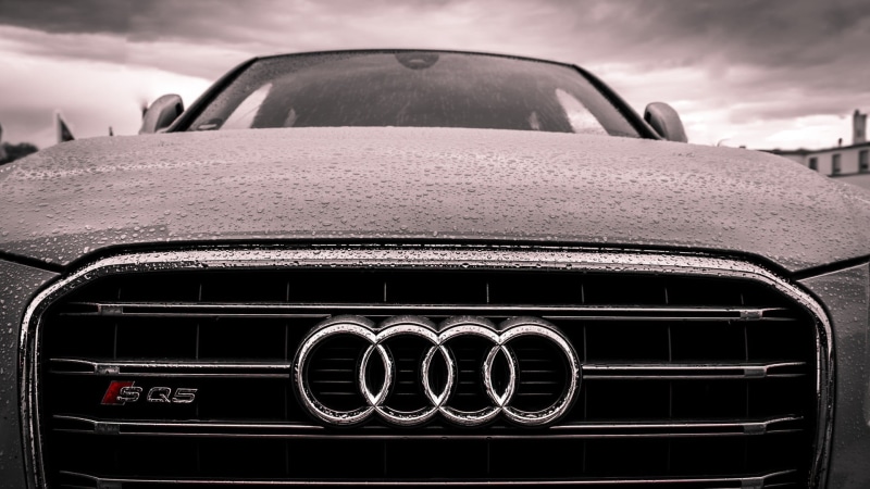 vehicle front, close-up, headlight, Audi SQ5, glass - material, nature, 1080P, gray, rain, Audi, metal, water drops, sky, outdoors, car interior, front view