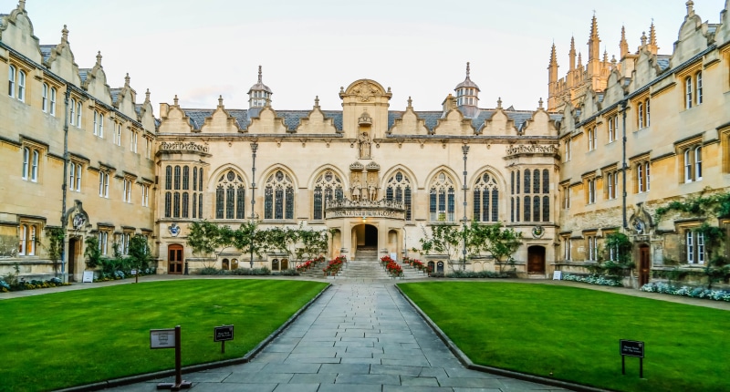 architecture, historic, sky, day, arch, landscape, facade, landmark, school, outdoors, House, Architecture, building Exterior, district, stone, exterior