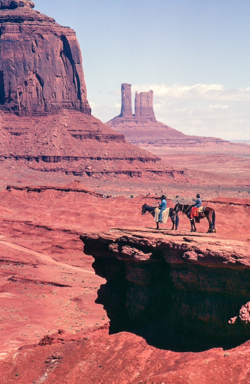 southwest, travel, riding, solid, group of people, monument valley, national, navajo, formation, people, ford, western, sand, rock formation, park, tribal