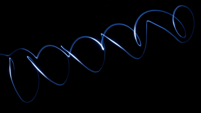 2K, bulb, wave pattern, neon, black background, copy space, glowing, dark, connection, pulse trace, style, blue, creativity, motion, photography, positive emotion