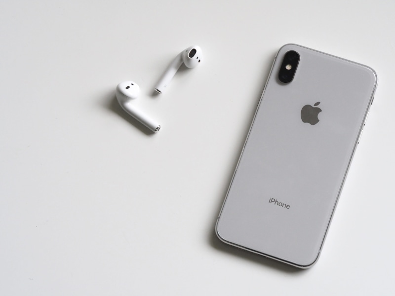 4K, minimal, mobile, smartphone, wireless technology, cut out, smart, electronic, portable information device, music, indoors, high angle view, single object