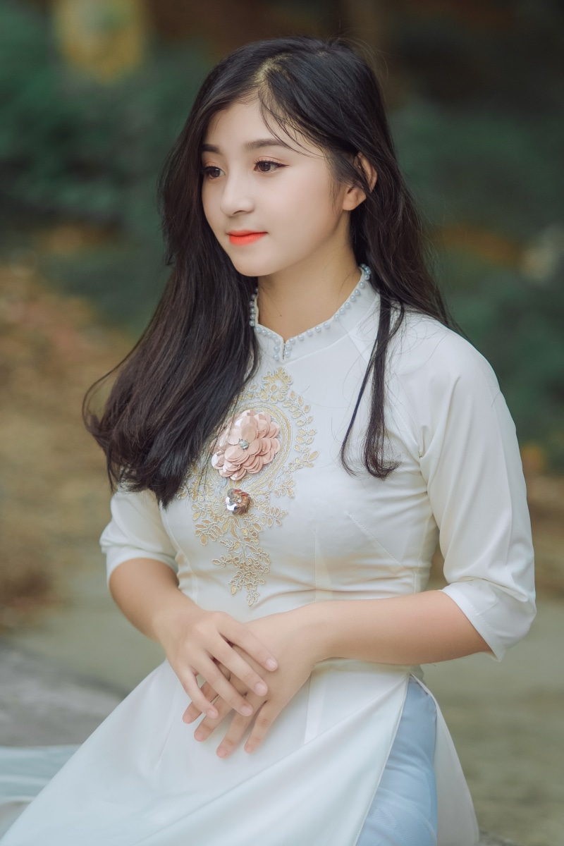 person, day, leisure activity, young, hair, photoshoot, daytime, cute, white, hairstyle, casual clothing, young adult, attractive, pretty, fashion, young women