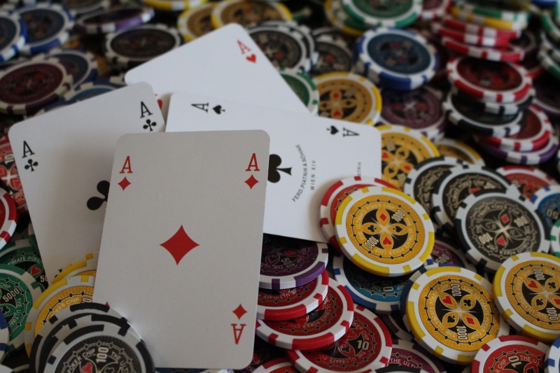 abundance, selective focus, team, pattern, gold, table, Color, leisure Games, Game, playing, luck, still life, Money, shape, no people, variation, poker - Card Game