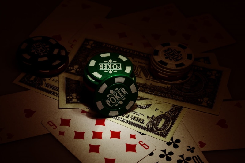 game, poker, currency, arts culture and entertainment, game of chance, relaxation, stack, cards, win, spotlight, casino, black, economy, 720P, background