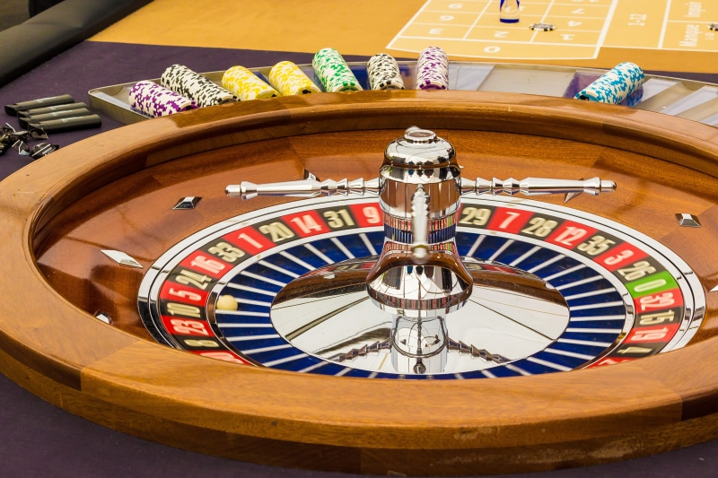 high angle view, indoors, fate, architecture, craft, relaxation, bad luck, close-up, 4K, jeton, roulette, win, leisure games, lose, gambling, game bank