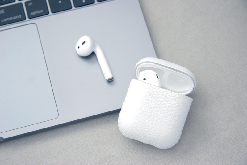 speaker, white, connection, audio, setup, desk, pro, laptop, tech, hygiene, earphone, apple, communication, wireless technology, computer mouse, close-up