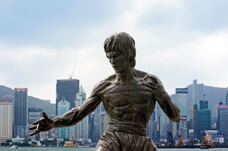 human representation, travel destinations, architecture, hong kong, 4K, outdoors, travel, adult, bruce lee, lee, built structure, city, asia, sculpture
