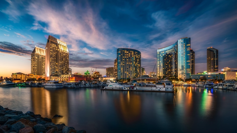 landmark, 8k, san diego, reflection, skyscraper, water, night, city lights, yacht, port, harbor, 8k uhd, california, skyline, dusk, cityscape, sky, 8K