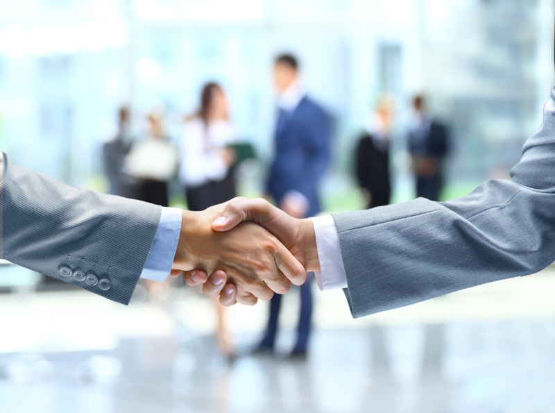 businesswoman, greeting, gesturing, agreement, females, part Of, businessman, men, professional Occupation, Business, meeting, 4K, partnership, shaking