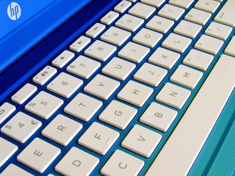 modern office, windows 10 laptop, indoors, computer key, computing, hp laptop, 2K, notebook, portable, keyboard, business, electronic, alphabet, letter