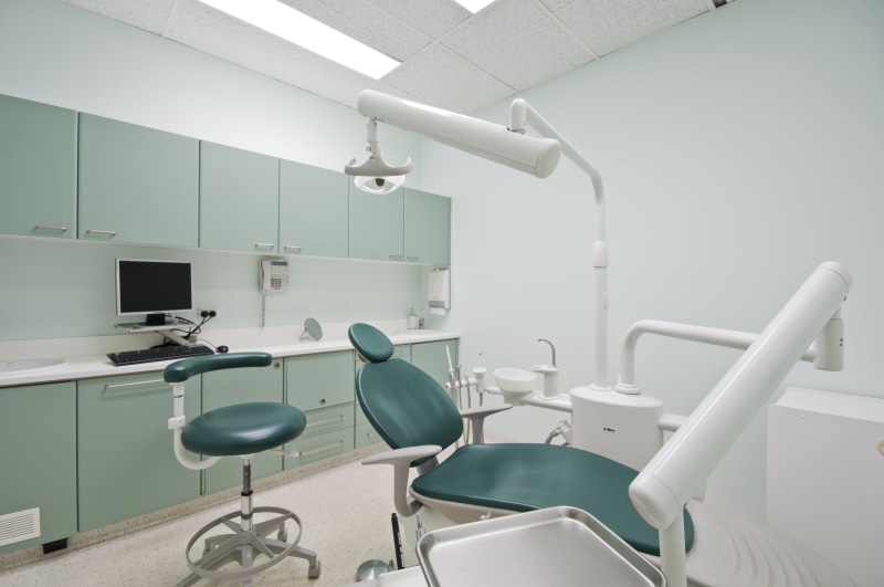 medical clinic, empty, absence, lighting equipment, care, dental office, medical, medical examination room, healthcare and medicine, 4K, white, indoors