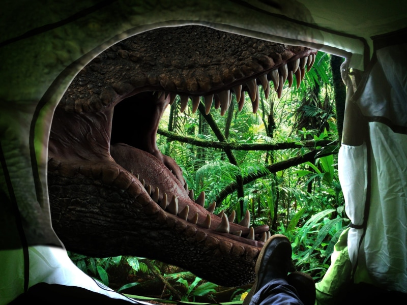 animal representation, animal head, animal, monster, predator, animal body part, fear, outdoors, extinct, digital art, day, animal world, carnivorous dinosaurs