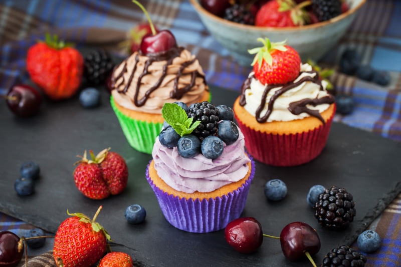 Cupcake, Blueberry, Dessert, Fruit, Sweets, Blackboard, Food, Cherry, Strawberry, Berry, 5K, Cream