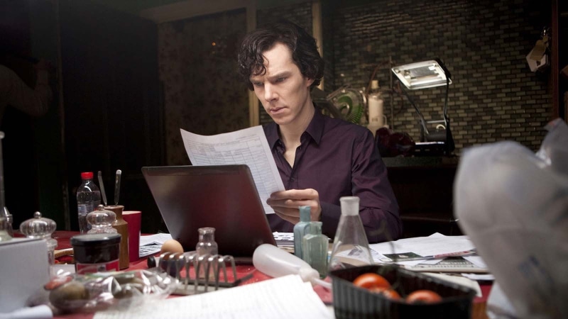 design professional, sitting, menu, glass, Benedict Cumberbatch, waist up, shirt, 720P, restaurant, drink, refreshment, food and drink, one person, maroon