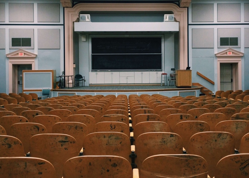 wood - material, school, built structure, side by side, architecture, order, education, learning, 2K, building, auditorium, arrangement, lecture hall