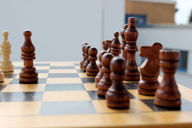 chess, still life, 5K, knight - chess piece, concepts, part Of, leisure Activity, queen - chess piece, white, intelligence, leisure Games, relaxation