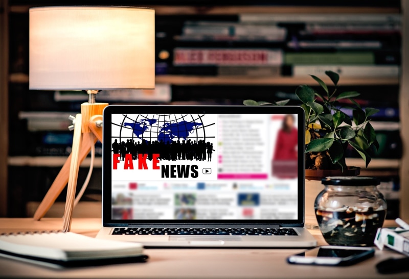 news, global, laptop, wooden, no people, spread, internet, connection, electric lamp, table, information, portable, lie spread, brown, data, computer equipment
