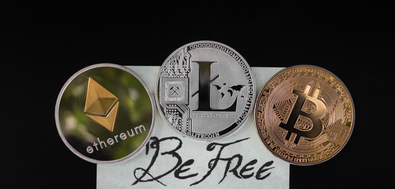 single object, payment, 2K, financial concept, coin, text, indoors, economy, digital, money, nature, shape, virtual, three, currency, coins, still life