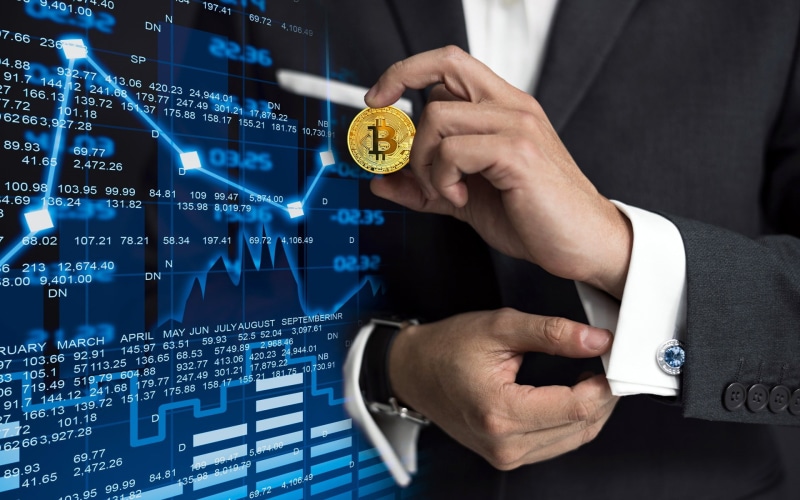 males, business person, one person, coin, business, human body part, real people, suit, hand, computer, men, midsection, bitcoin, investment, 1080P, corporate business