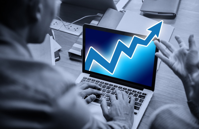 men, trend, profit, direction, company, startup, graph, curve, boom, computer equipment, money, technology, finance, arrow, statistics, analyzing, connection