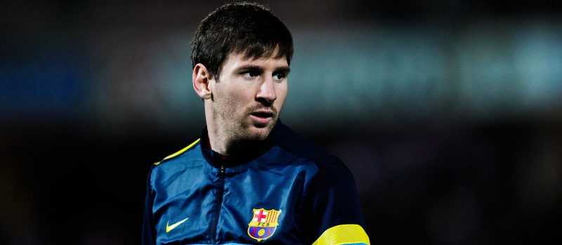 4K, caucasian Ethnicity, hair, football, front view, sports Clothing, portrait, athlete, men, young Men, clothing, Training, competitive Sport, Leo, people