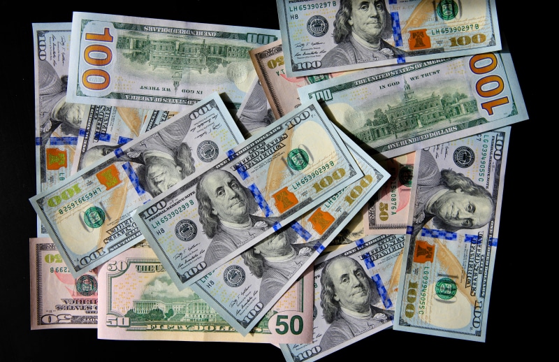 close-up, american, bills, economy, banknote, number, wages, money, usa, bank, paper currency, butch, large group of objects, banking, rich, hundred, 5K