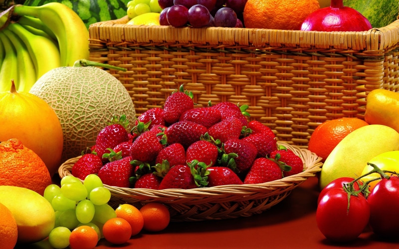 strawberries, 2K, bananas, grapes, fruit, food, basket, oranges