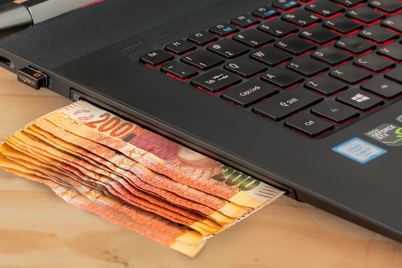 technology, electronics, no people, paper, screen, keyboard, ecommerce, online, equipment, commerce, payment, man made, investment, computer equipment
