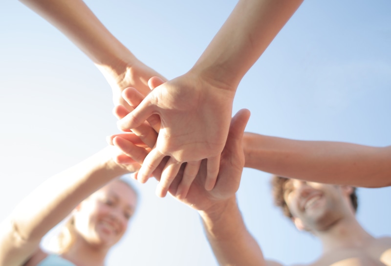 finger, beach games, cooperation, adult, joined, cheerful, union, hand, united, outdoor game, human arm, men, people, arms raised, success, togetherness
