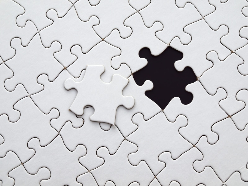 close-up, no people, blank, missing, incomplete, pattern, 2K, shape, complexity, to find, success, complete, white color, leisure activity, backgrounds