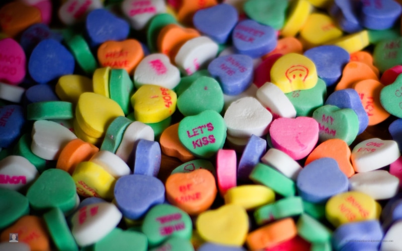 food and drink, multi colored, still life, no people, large group of objects, choice, pill, close-up, sweet, assorted, 720P, heart shape, full frame, sweets