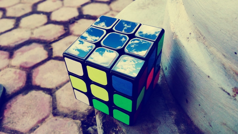 cube, rubik cube, indoors, think, high angle view, colorful, x, mathematics, leisure games, entertainment, Toy, footpath, intelligence, color, leisure