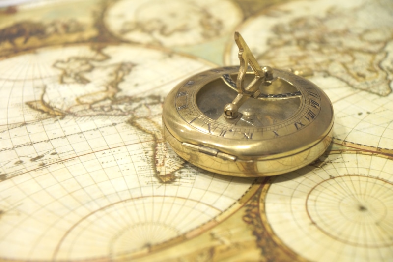 compass, still life, discovery, travel, phot, clock, topography, indoors, close-up, no people, guidance, direction, antique, exploration, navigation, adventure