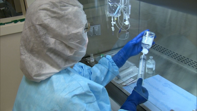clothing, indoors, education, analysis, men, sample, healthcare and medicine, drug, surgical glove, technician, vial, holding, occupation, lab, accuracy
