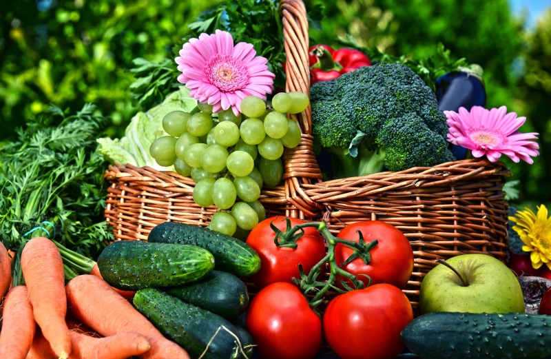 container, wicker, carrots, 2K, vegetable, bell peppers, variation, eggplant, root vegetable, choice, outdoors, healthy eating, no people, Broccoli, Cucumber