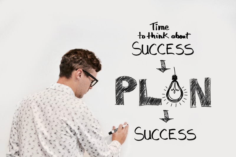 glasses, modern, plan, business, indoors, one person, board, success, creativity, write, 4K, white background, whiteboard, adult, young men, western script