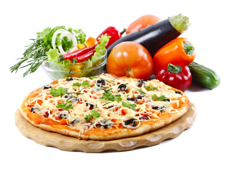heat - Temperature, slice, fruit, studio shot, tomato, olive, edible Mushroom, assorted, pizza, refreshment, green Color, bell pepper, pepperoni, meal