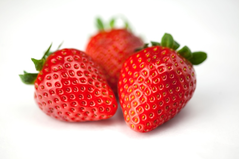 group of objects, macro, nature, Close-up, no People, macro shot, fresh strawberries, healthy, ripe, organic, indoors, fruits And Vegetables, food/Drink