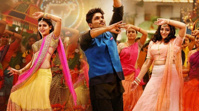 dancing, positive emotion, fun, smiling, togetherness, group of people, Nithya, clothing, friendship, Arjun, cheerful, Samantha, celebration, enjoyment